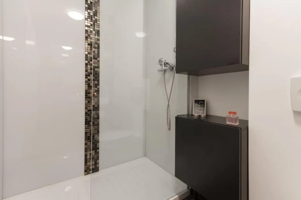 Gorgeous Central Flat With Garage Ljubljana 0*,