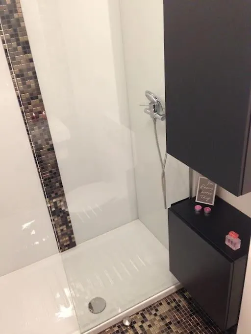 Gorgeous Central Flat With Garage Ljubljana Apartment