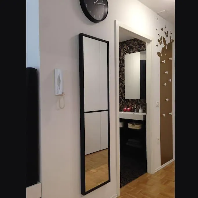 Apartment Gorgeous Central Flat With Garage Ljubljana