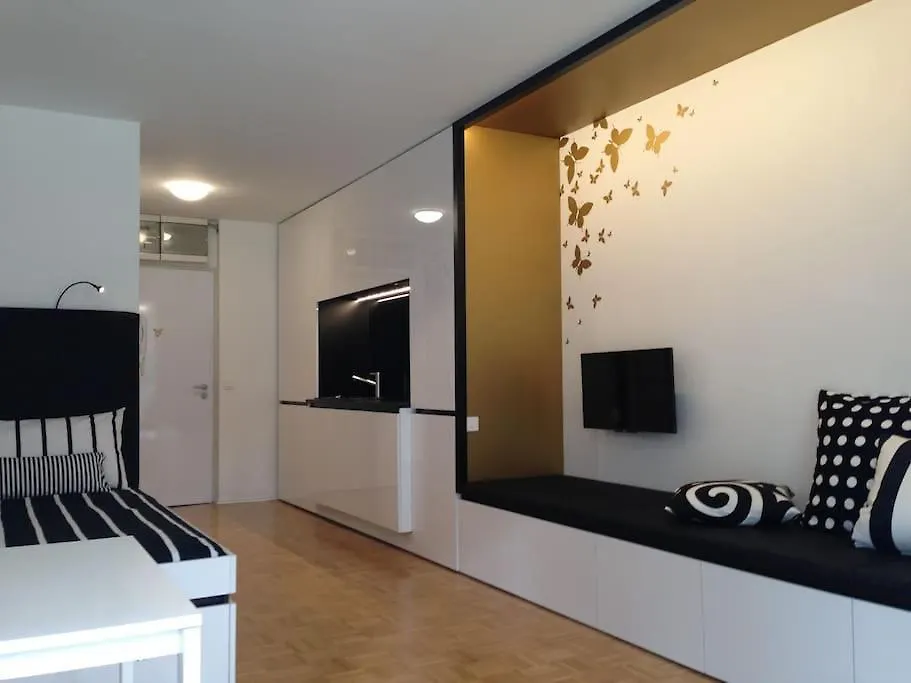 Gorgeous Central Flat With Garage Ljubljana 0*,  Slovenia